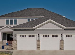 3704 6th St E, West Fargo, ND