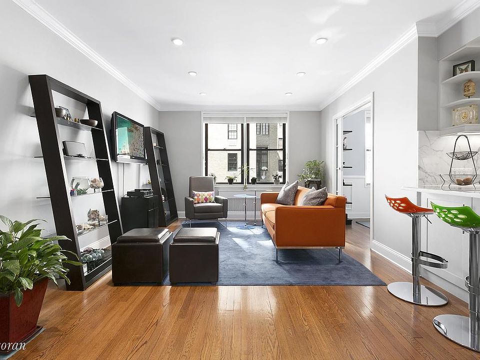 1st image of 30 E 9th St APT 4C