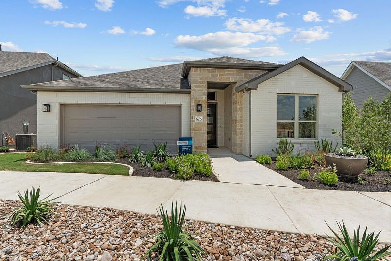 Prestige Model Exterior