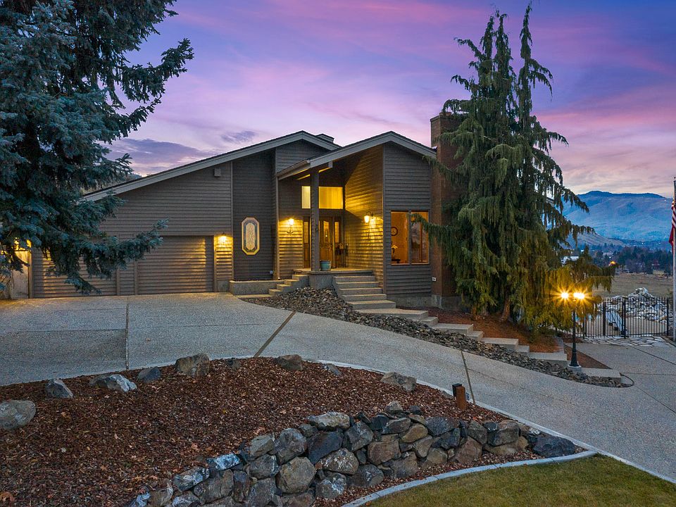 1st image of 1922 Rocklund Dr