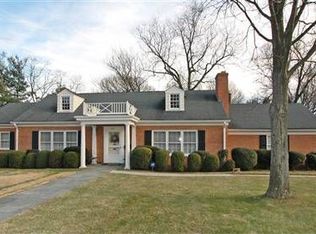 2701 N Quincy St, Arlington, VA