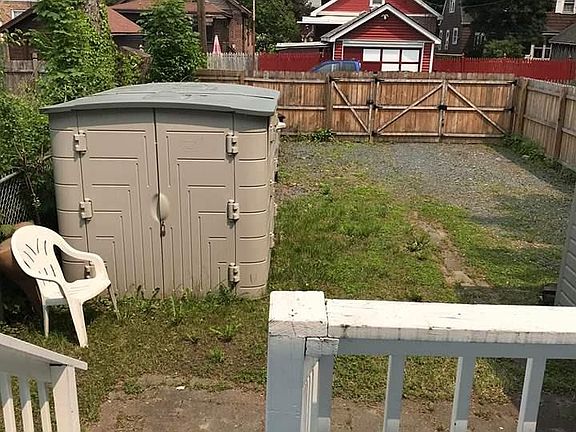 5th image of 66 1/2 6th Ave