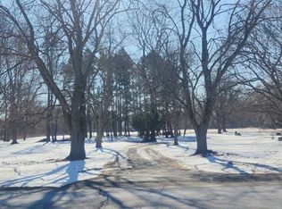 131 E Oak Knoll Dr, Hampshire, IL 60140