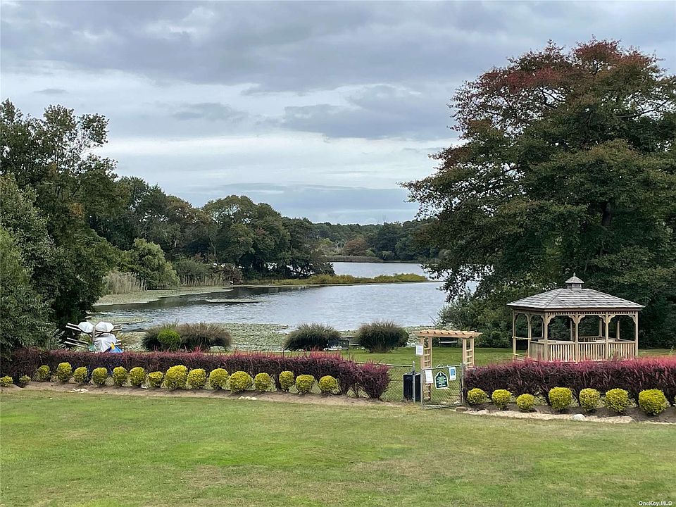 Artist Lake 258 Artist Lake Dr Middle Island NY Zillow