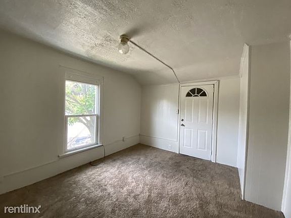 2013DEAC-0AB2-420D-A551-B285FD881063