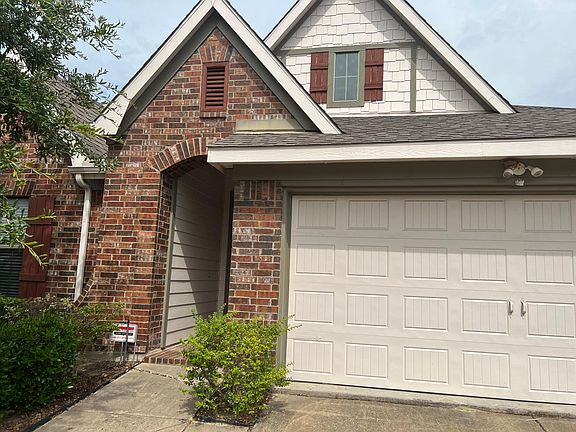 2nd image of 4115 Lee Hutson Dr