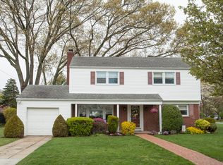 1440 California St, Rockville Centre, NY 11570