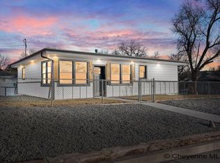 722 W 7th St, Cheyenne, WY 82007