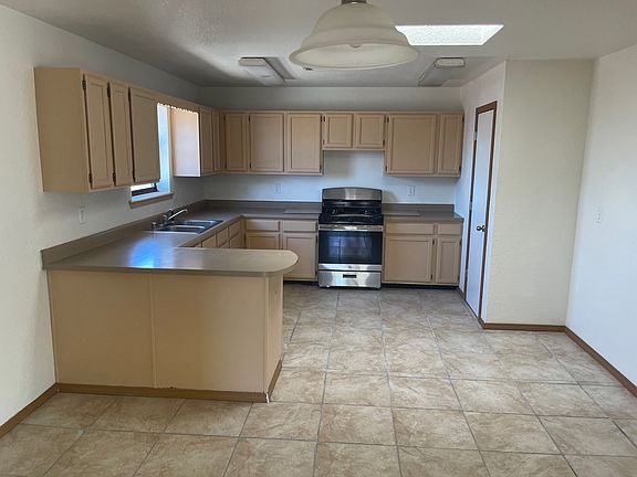 2nd image of 2508 Agua Fria St S