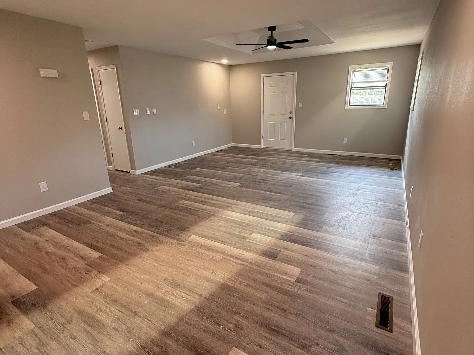 3440 West Sylvania Street #B - 1 — Photo 4