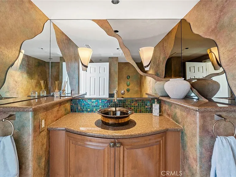 34403 Green Lantern St #2 — Photo 33