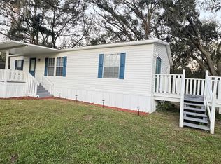 5050 New Love Pl, Plant City, FL 33565