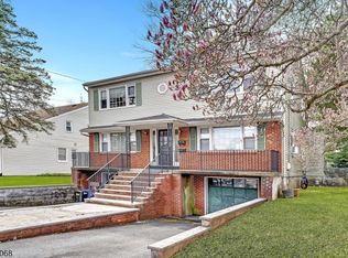 124 Roosevelt Ave, Cranford, NJ 07016