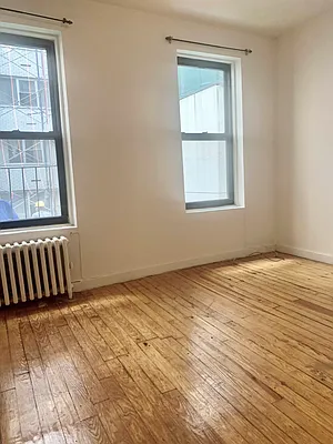 Rented by Bond New York | media 15