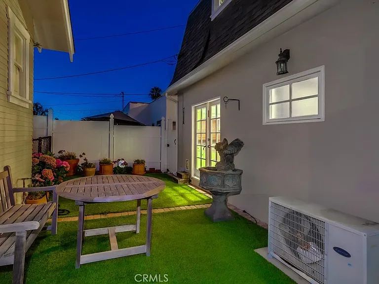 1239 S Patton Ave — Photo 41