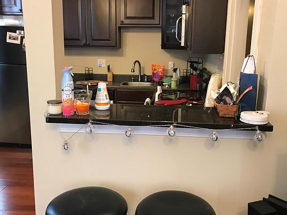 2nd image of 402 N Delaware St APT 205