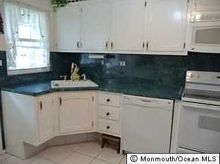 2nd image of 460 Portsmouth Drive #B