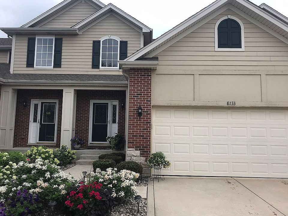 1st image of 8733 Lake Hills Dr