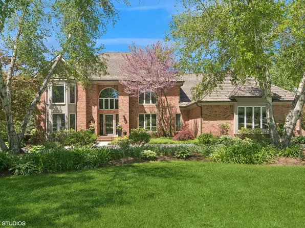 5632 Oakwood Cir, Long Grove, IL 60047