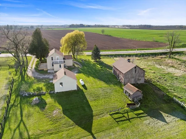 9027 Frontage ROAD, Oostburg, WI 53070