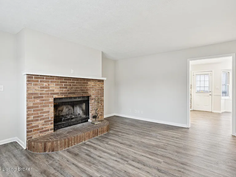 12024 Lavenia Ln — Photo 2