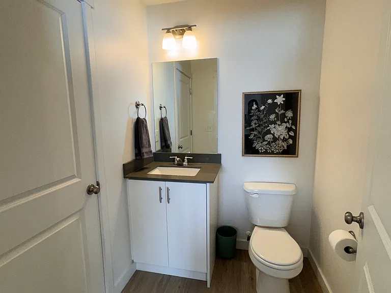 860 Place Townhomes — Photo 11
