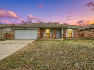 7216 Ridge Rd W, Fort Worth, TX 76133