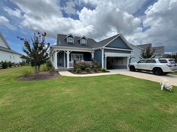 2527 Lakeside Cir