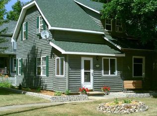 226 N Silverleaf St, Gladwin, MI 48624