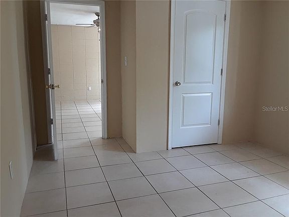 4th image of 1038 W Jefferson St