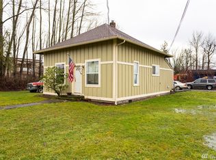 295 W 2nd St, Sumas, WA 98295