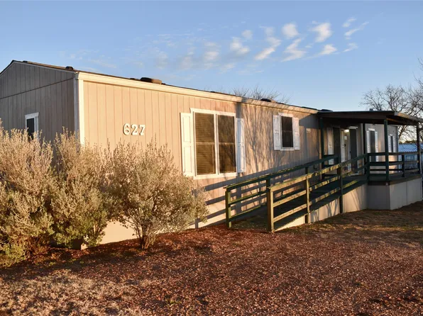 627 Bridge St, Mason, TX 76856