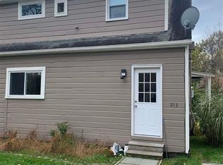 213 Simmons Ct, Woodstock, NY 12498