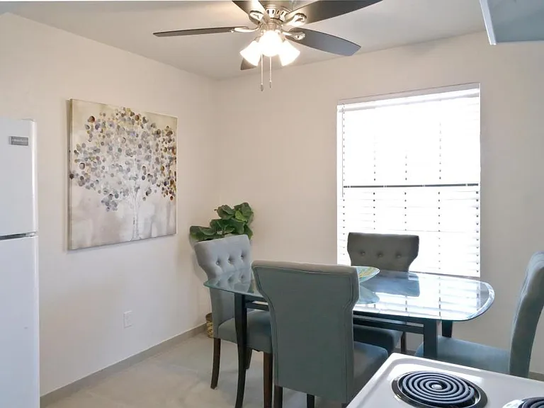 1071 Meadowlark Ct SE — Photo 15