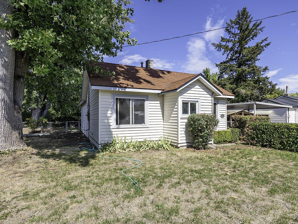 1st image of 121 Elk St