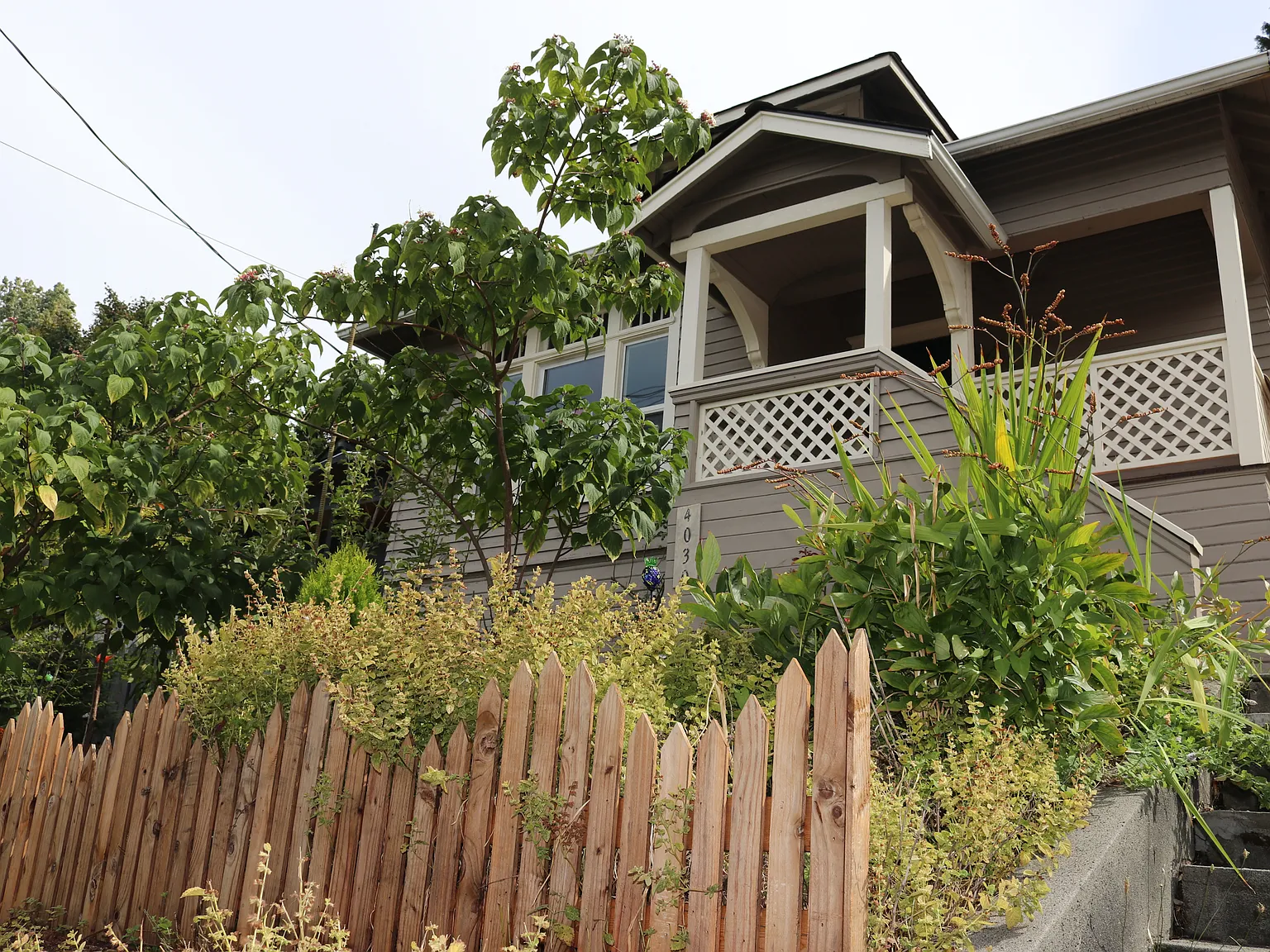 2 bed, 1000 sqft, $2,200 — Photo 2