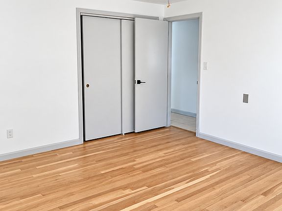3rd image of 97 Marshall St #1