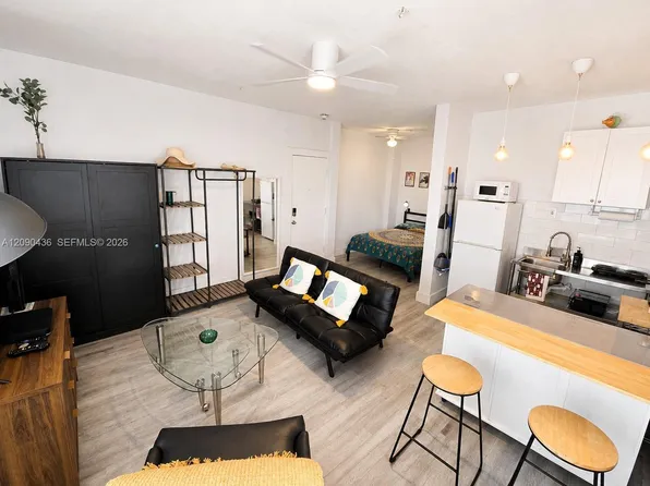 3710 Collins Ave #N-309, Miami Beach, FL 33140