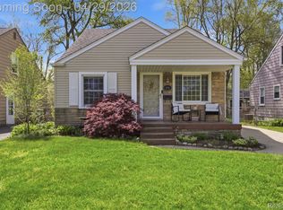 2304 E 4th St, Royal Oak, MI 48067