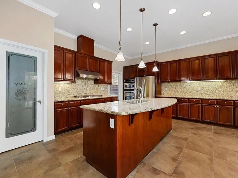 2090 Wisteria Pl — Photo 20