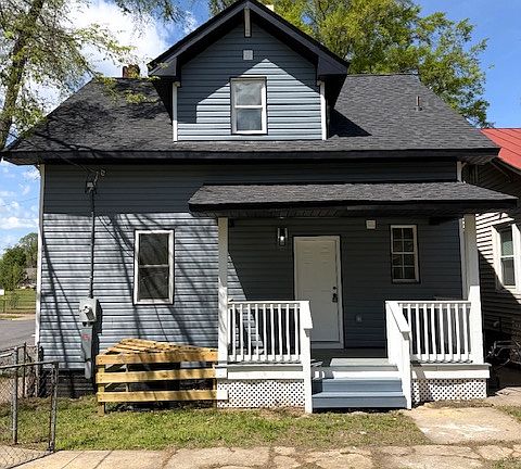 2nd image of 2118 Halifax Ave