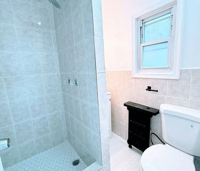 2068 E Somerset St #A — Photo 20