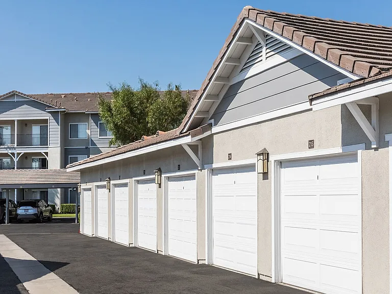 Elate Rancho Cucamonga - 55+ Active Adult Apartment Homes — Photo 10