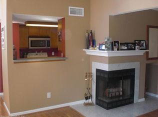 263 Carriage Crossing Ln, Middletown, CT 06457