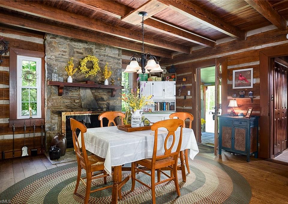 13th image of 7198 Spring Hill Rd