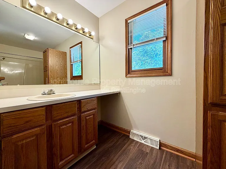 3696 Senna Dr NE — Photo 14