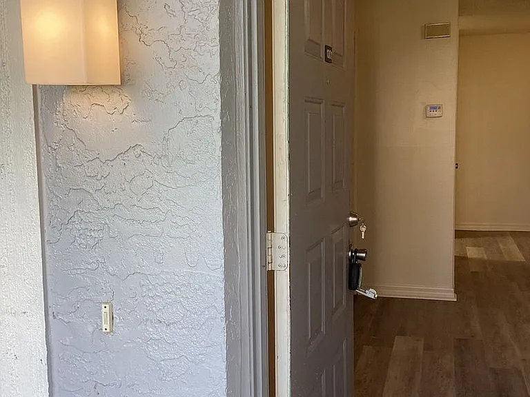 4846 S Semoran Blvd #1301 — Photo 3
