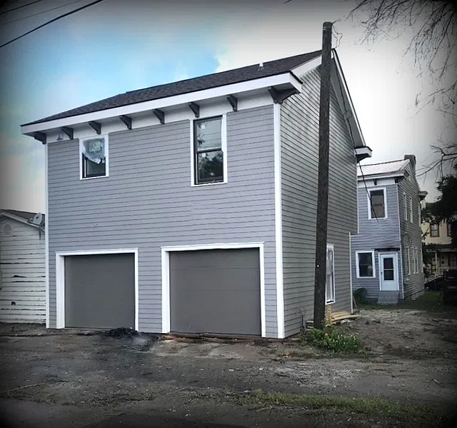 411 W Duffy St