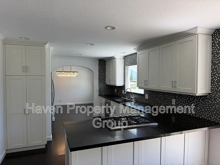 7420 Hansen Dr — Photo 11