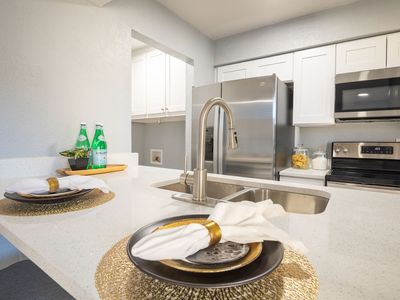 367 Valley Park Dr, Garland, TX, 75043